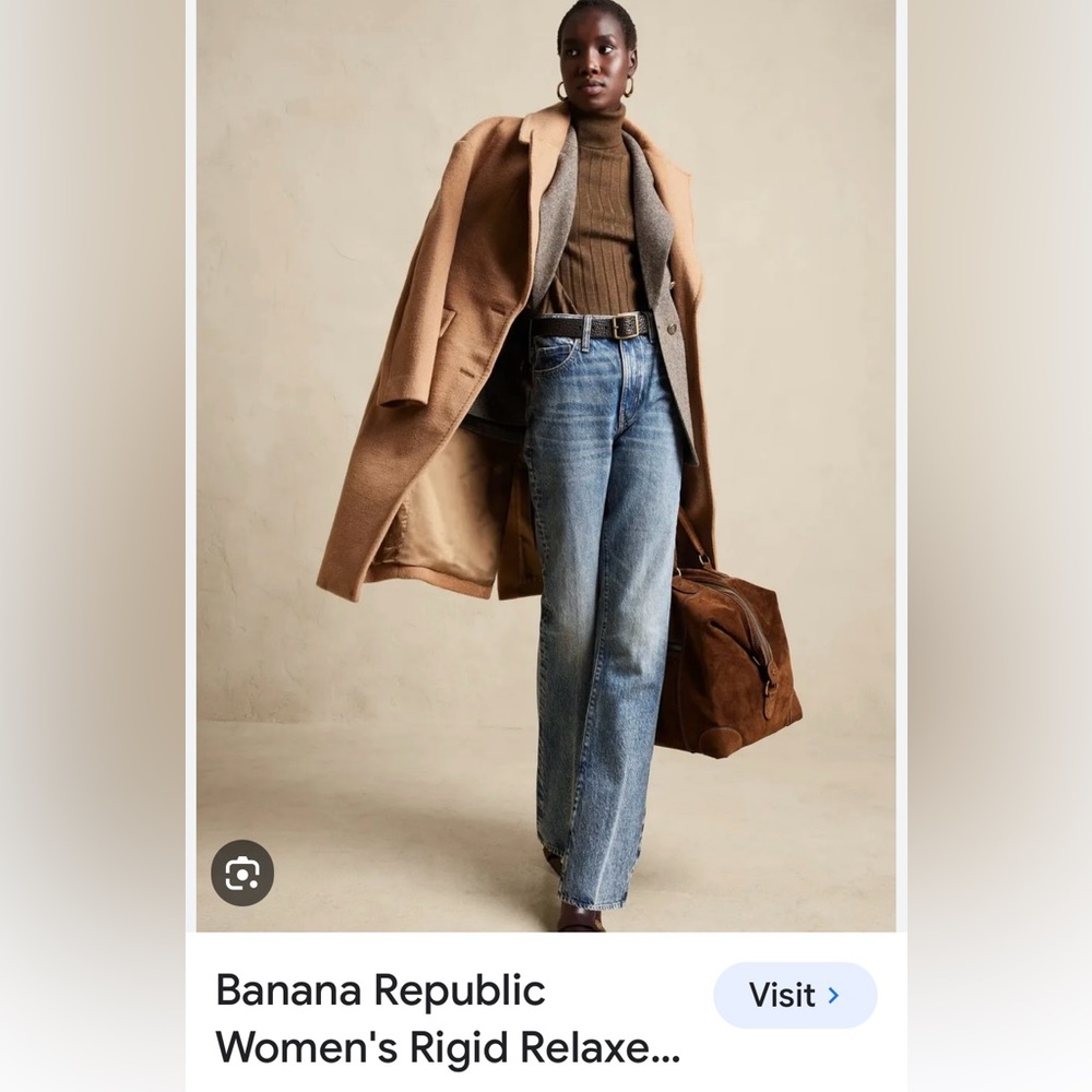 Like new Banana Republic high rise rigid